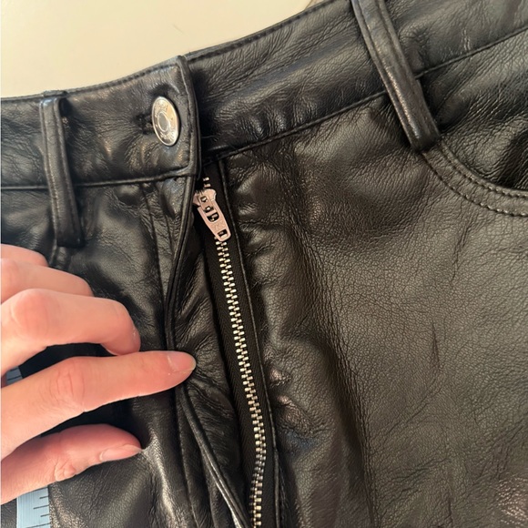 Wilfred Black Mini Skirt - Chemistry Skirt (pleather) - Picture 3 of 7